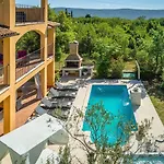 Villa Ari 8+2 Krnica