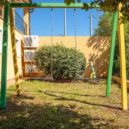 Ari 8+2 * Крница